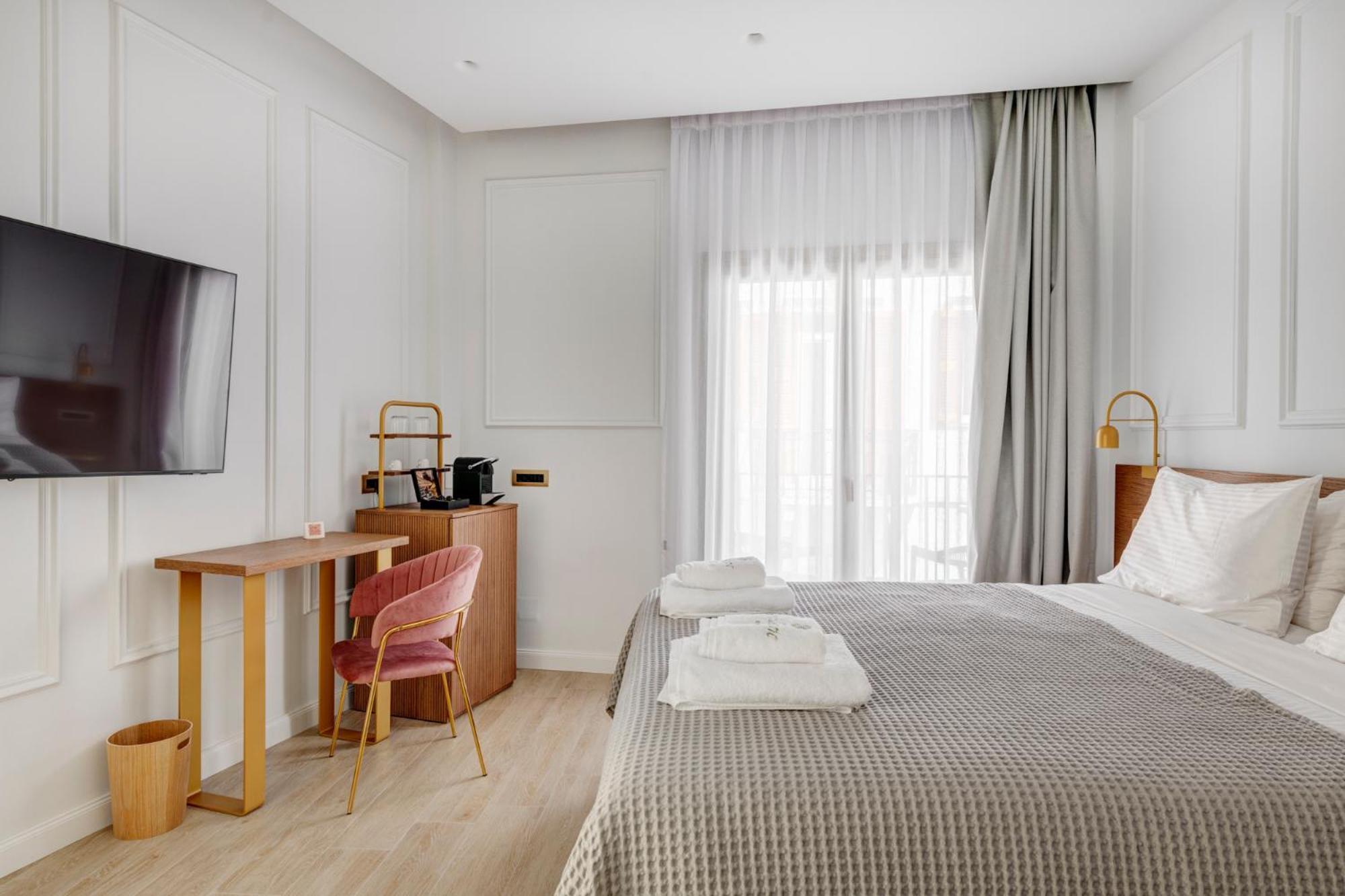 Eclectic Syros Bed and Breakfast Ermoupoli Buitenkant foto
