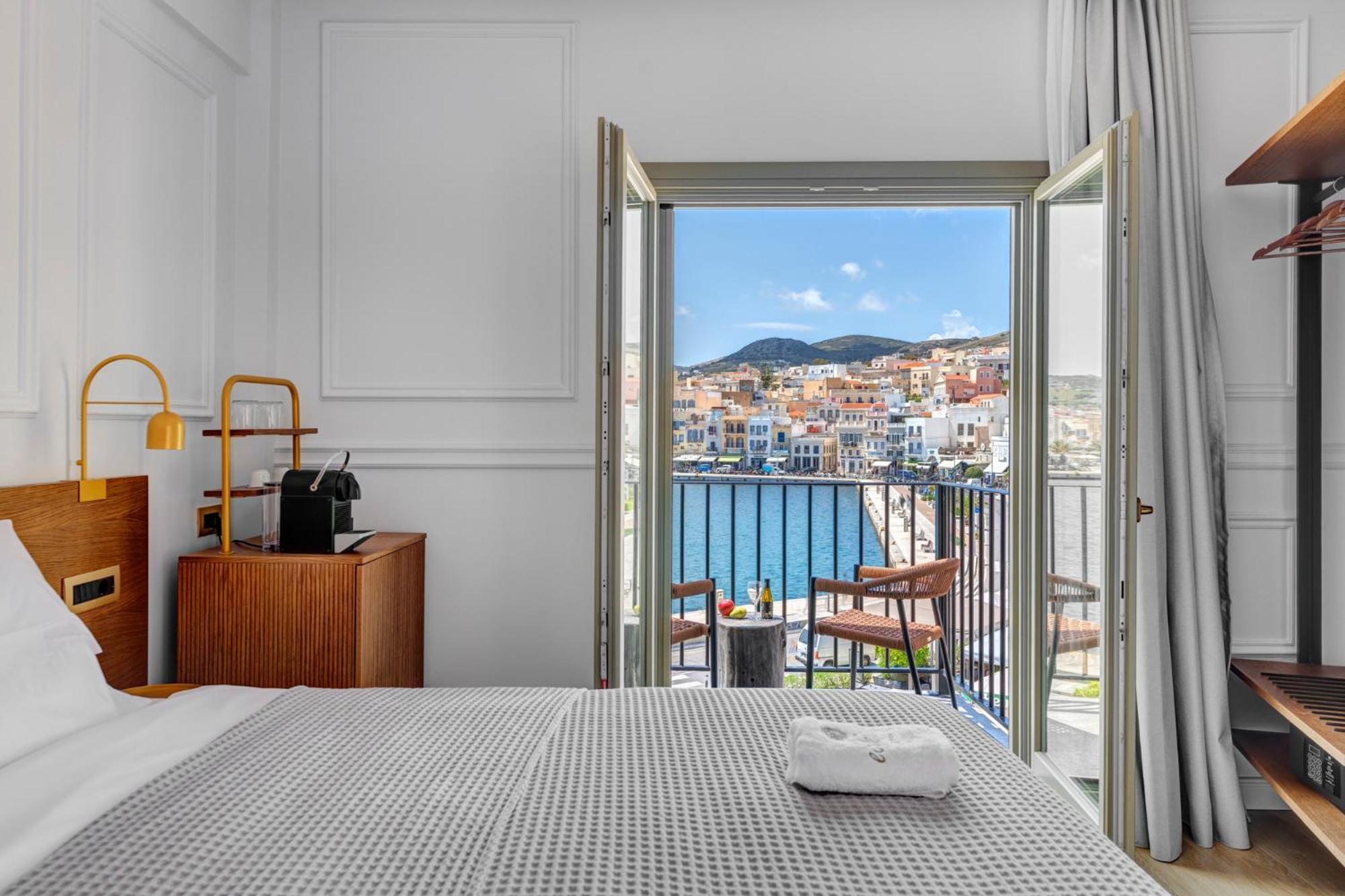 Eclectic Syros Bed and Breakfast Ermoupoli Buitenkant foto
