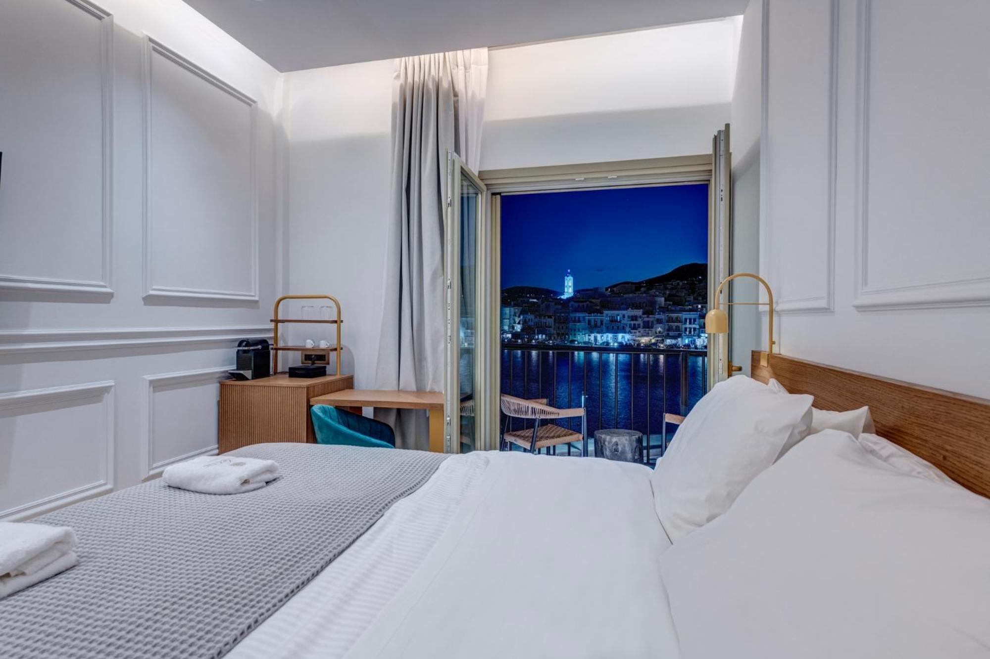 Eclectic Syros Bed and Breakfast Ermoupoli Buitenkant foto