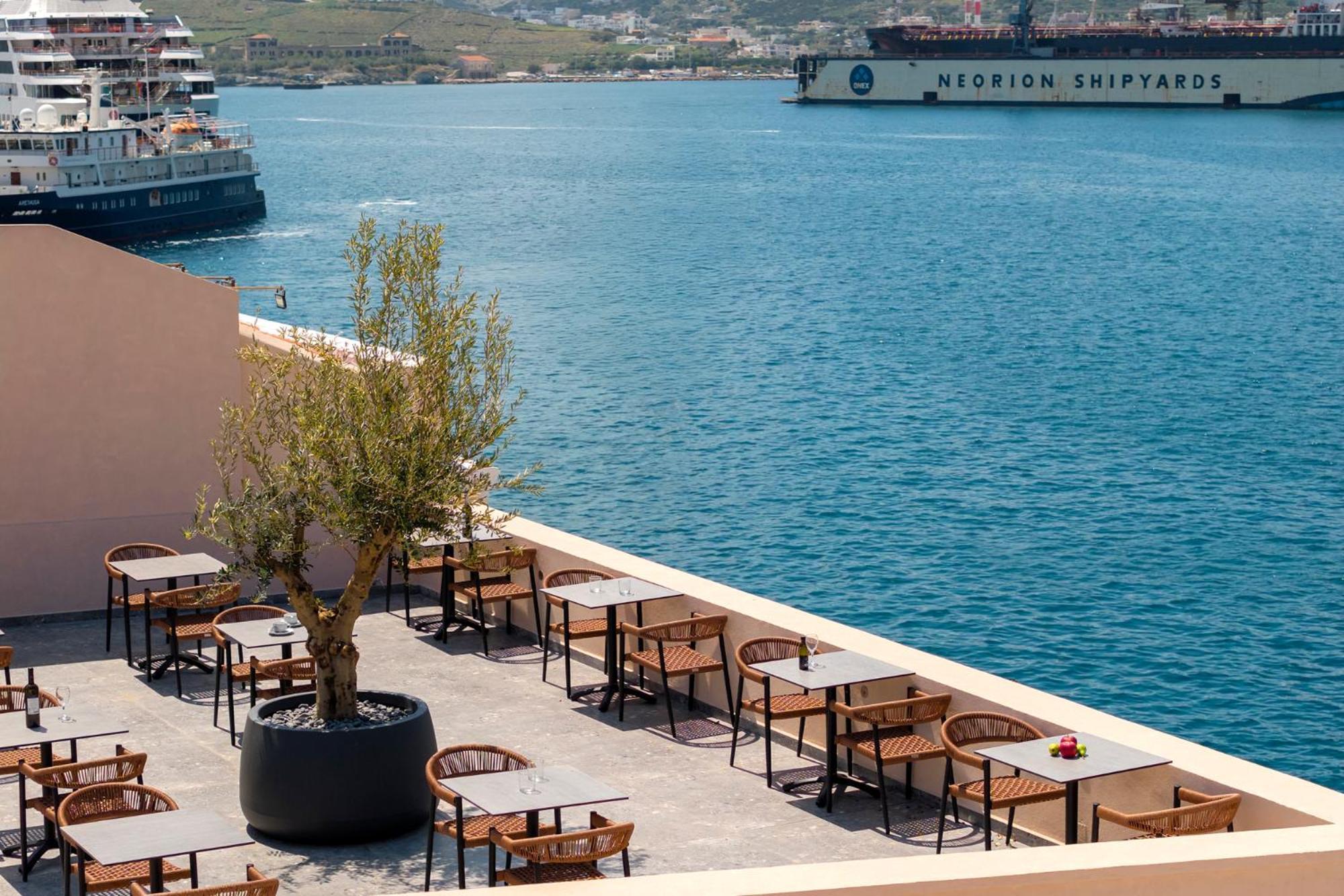 Eclectic Syros Bed and Breakfast Ermoupoli Buitenkant foto