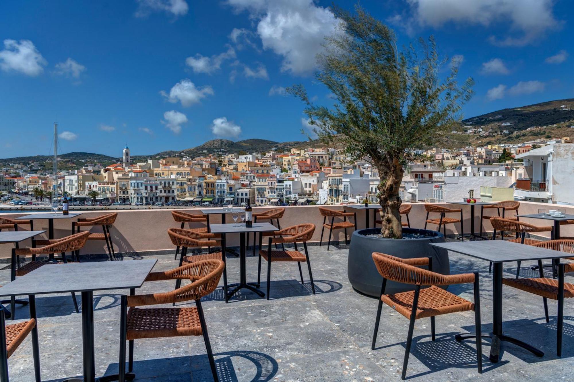 Eclectic Syros Bed and Breakfast Ermoupoli Buitenkant foto