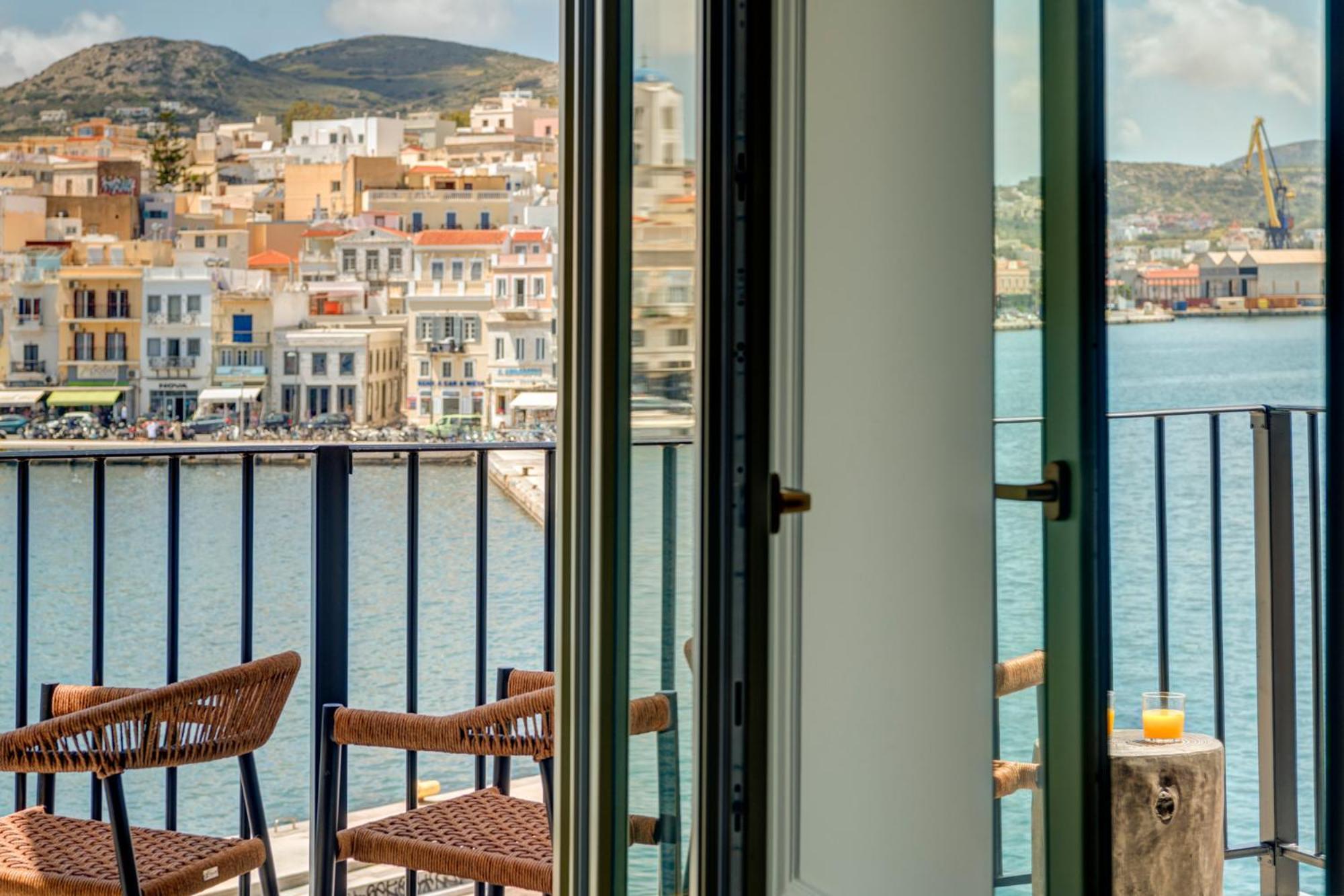 Eclectic Syros Bed and Breakfast Ermoupoli Buitenkant foto