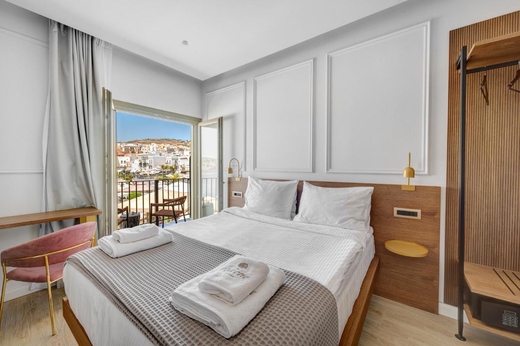 Eclectic Syros Bed and Breakfast Ermoupoli Buitenkant foto