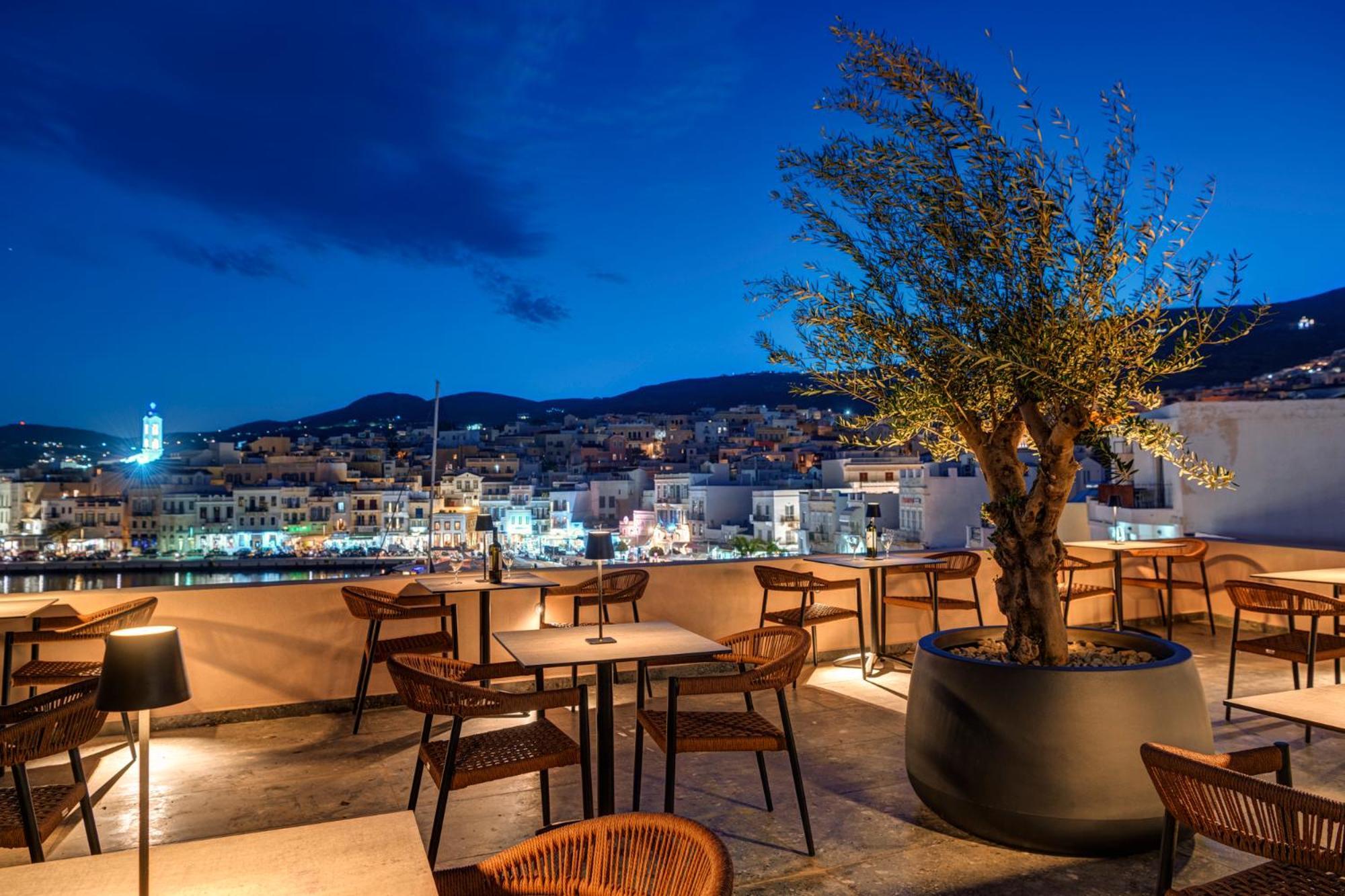 Eclectic Syros Bed and Breakfast Ermoupoli Buitenkant foto